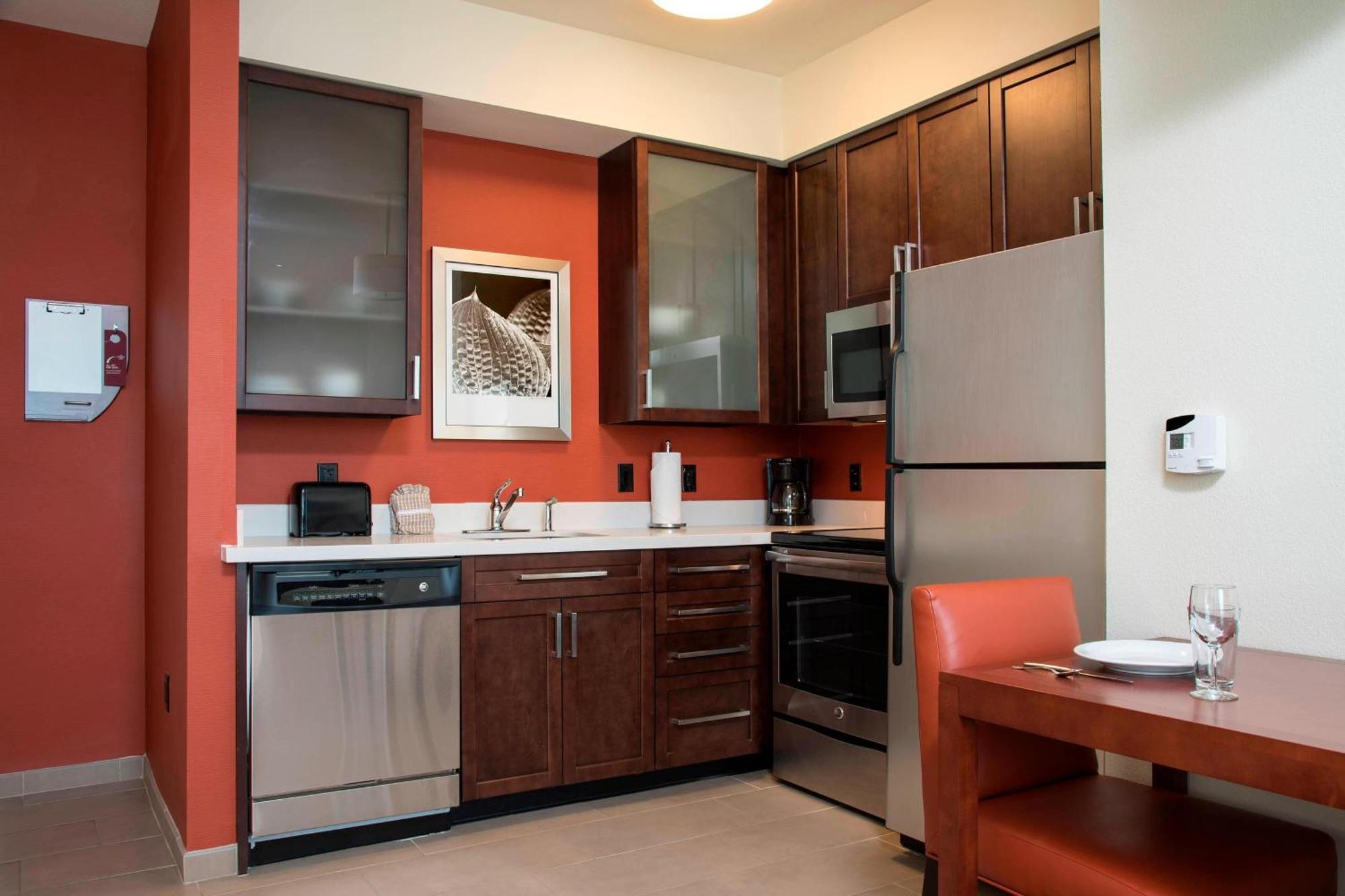 Residence Inn By Marriott Austin - University Area Екстериор снимка