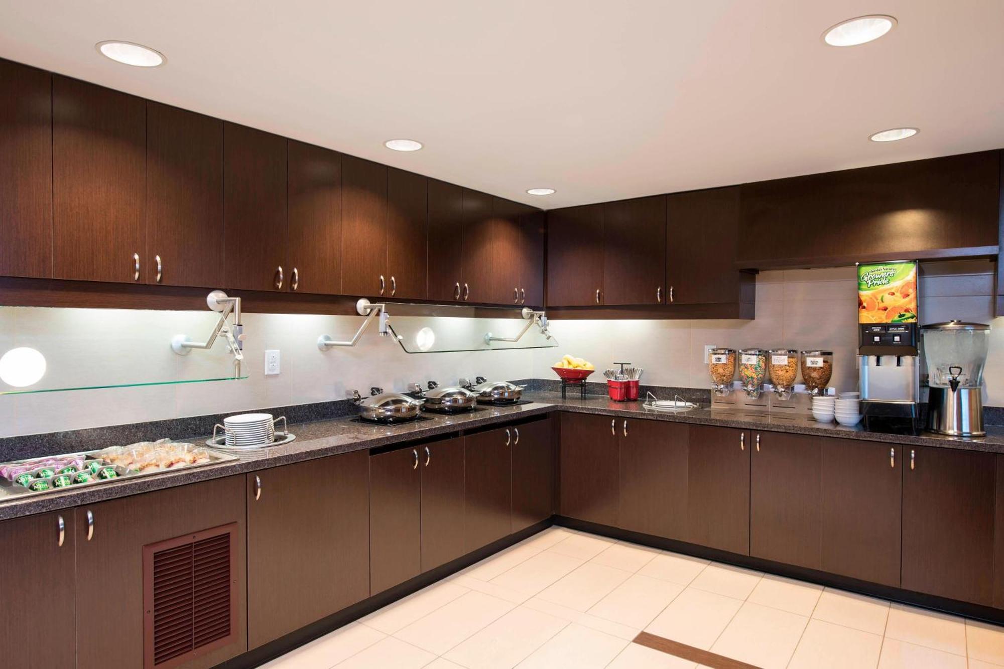 Residence Inn By Marriott Austin - University Area Екстериор снимка