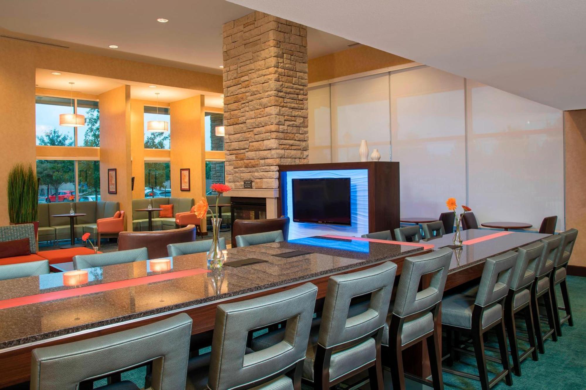 Residence Inn By Marriott Austin - University Area Екстериор снимка