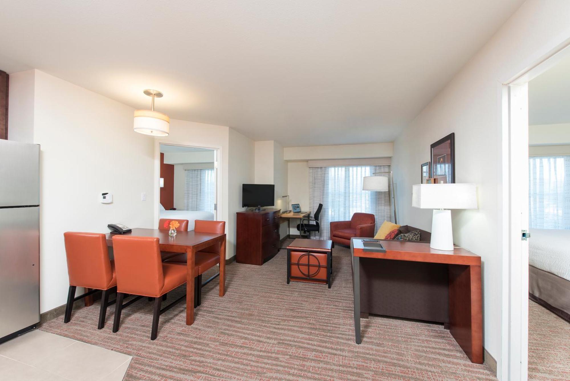 Residence Inn By Marriott Austin - University Area Екстериор снимка