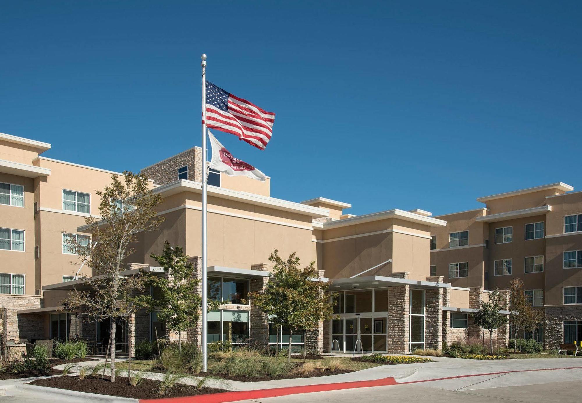Residence Inn By Marriott Austin - University Area Екстериор снимка