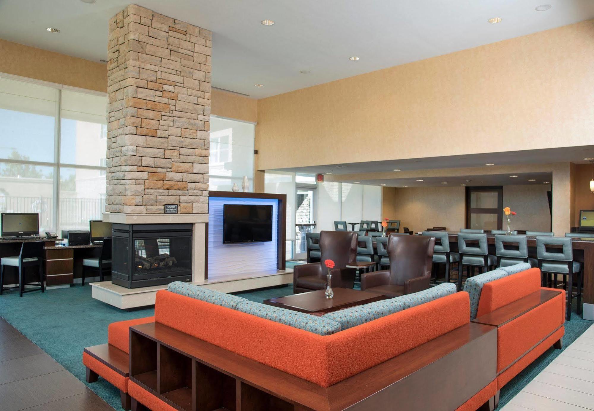 Residence Inn By Marriott Austin - University Area Екстериор снимка